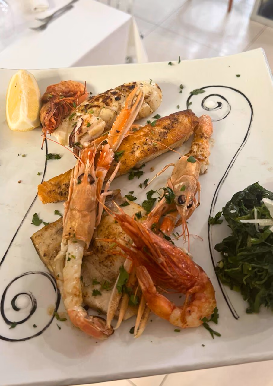 Gamberoni e sapori mediterranei